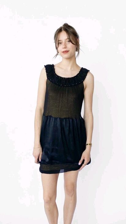 BCBG Max Azria Dresses & Skirts - BCBGmaxmazria Black/Gold Bubble  Dress Size 0 Vintage Y2K Scoop Sleeveless Glitz
